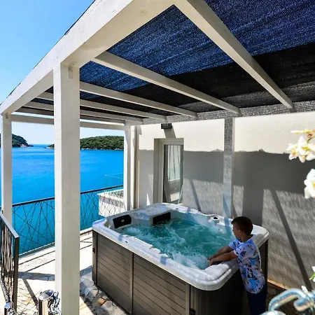 Holiday home Extraordinary Beach Villa Becir