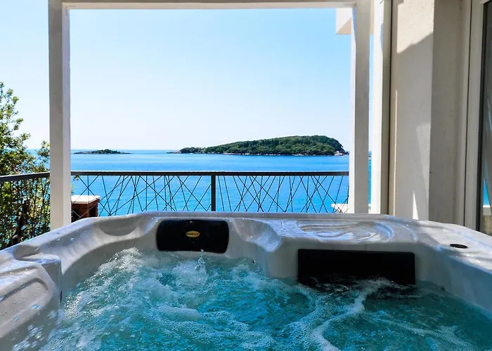 Extraordinary Beach Villa Becir Dom wakacyjny Molunat