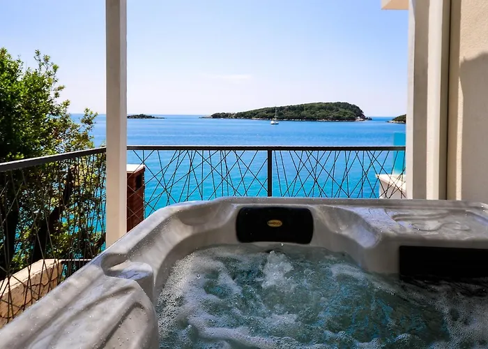 Extraordinary Beach Villa Becir Dom wakacyjny Molunat