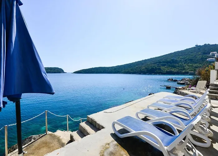 Extraordinary Beach Villa Becir Dom wakacyjny Molunat